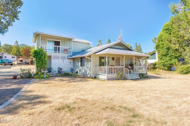 2829 Hamilton Lane, Grants Pass, OR 97527
