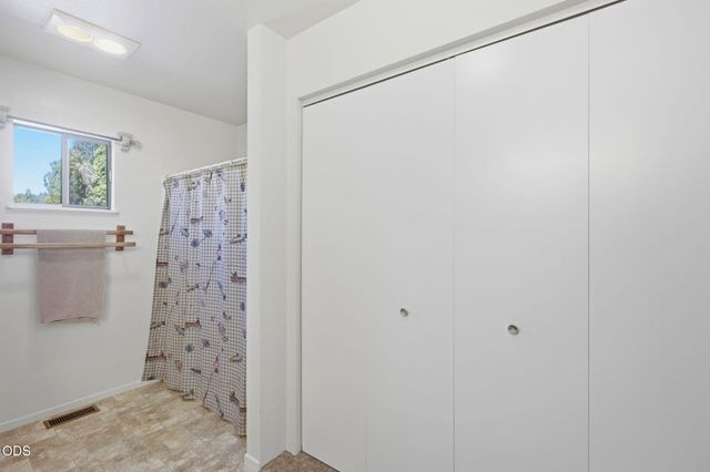 2829 Hamilton Lane, Grants Pass, OR 97527