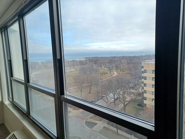 5100 N Marine Drive 10C, Chicago, IL 60640