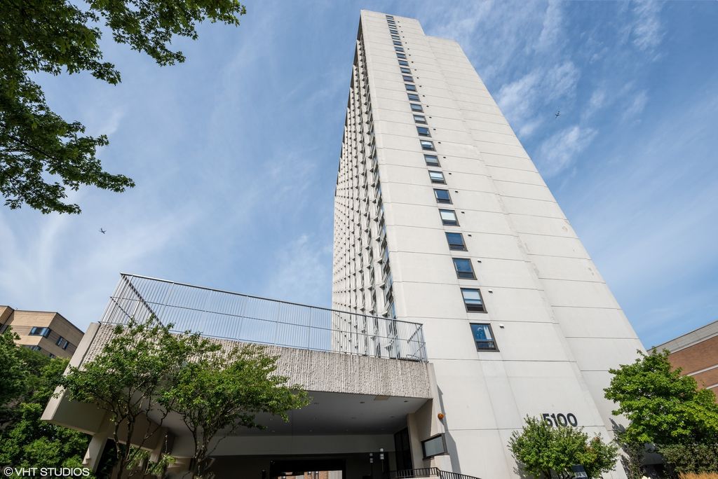 5100 N Marine Drive 10C, Chicago, IL 60640