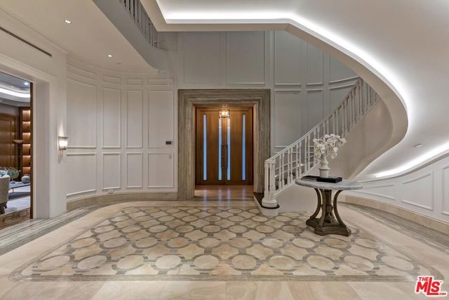 610 N Rodeo Drive, Beverly Hills, CA 90210