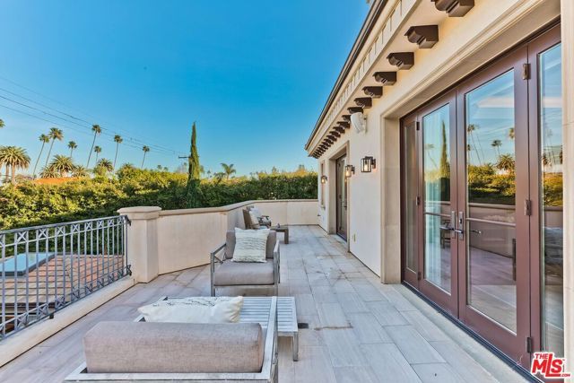 610 N Rodeo Drive, Beverly Hills, CA 90210