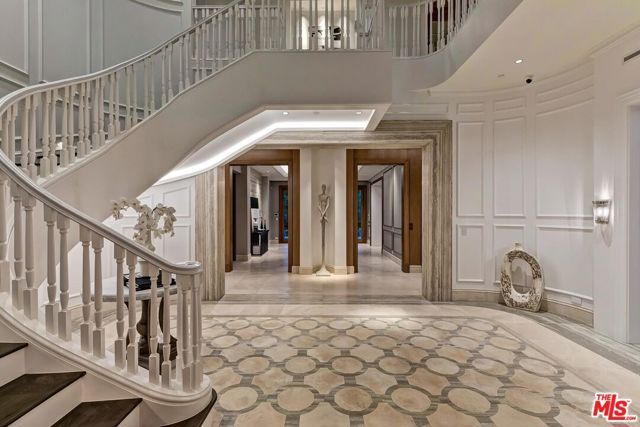 610 N Rodeo Drive, Beverly Hills, CA 90210