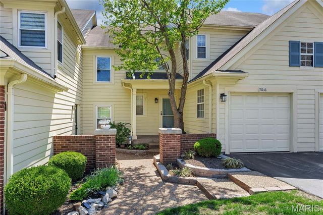 3016 Autumn Shores Drive, Maryland Heights, MO 63043