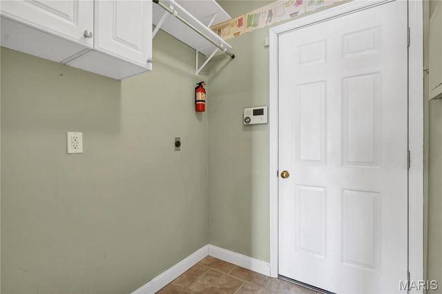 3016 Autumn Shores Drive, Maryland Heights, MO 63043