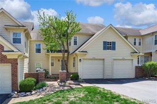 3016 Autumn Shores Drive, Maryland Heights, MO 63043