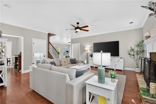 424 Oscar Court, Mcdonough, GA 30252
