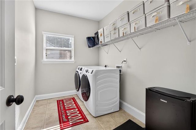 424 Oscar Court, Mcdonough, GA 30252