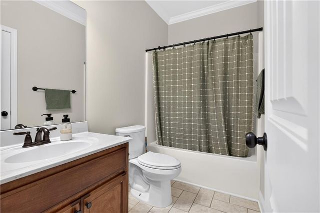 424 Oscar Court, Mcdonough, GA 30252