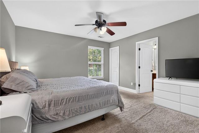 424 Oscar Court, Mcdonough, GA 30252