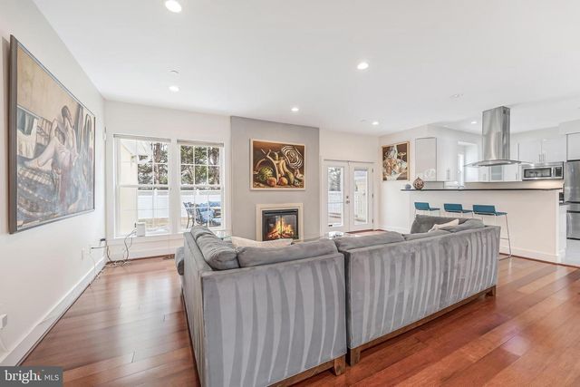 7201 THOMAS BRANCH DR, Bethesda, MD 20817