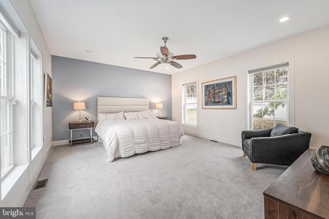 7201 THOMAS BRANCH DR, Bethesda, MD 20817