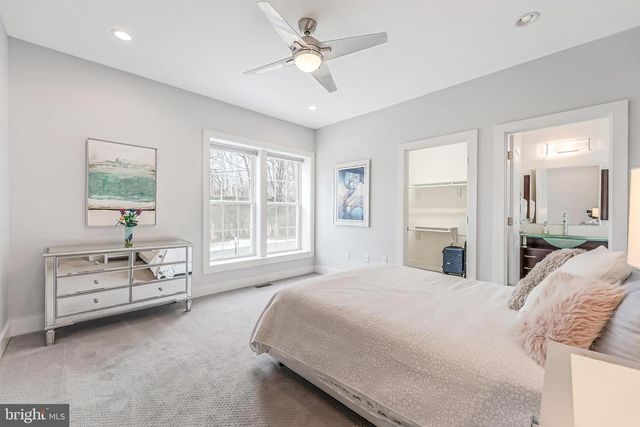 7201 THOMAS BRANCH DR, Bethesda, MD 20817