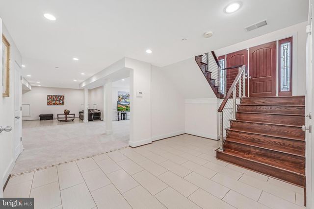 7201 THOMAS BRANCH DR, Bethesda, MD 20817