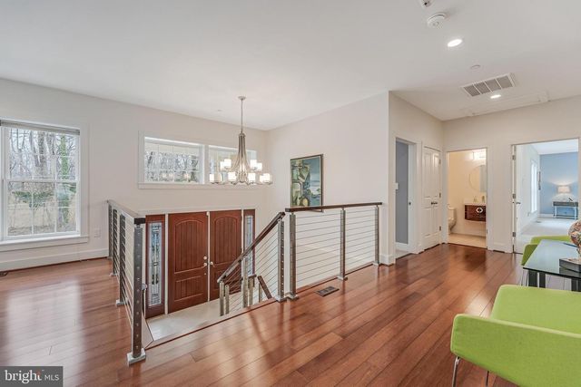 7201 THOMAS BRANCH DR, Bethesda, MD 20817