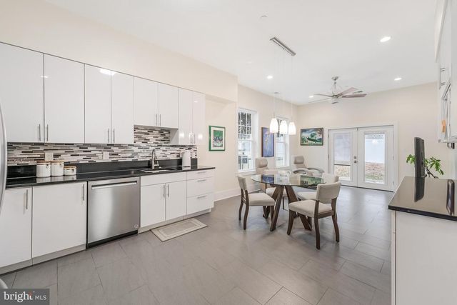 7201 THOMAS BRANCH DR, Bethesda, MD 20817