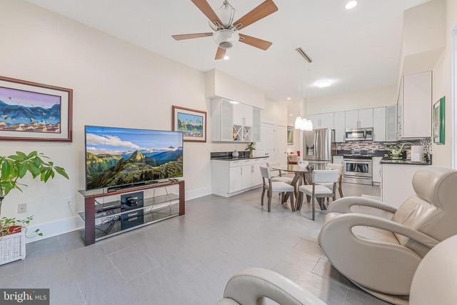 7201 THOMAS BRANCH DR, Bethesda, MD 20817