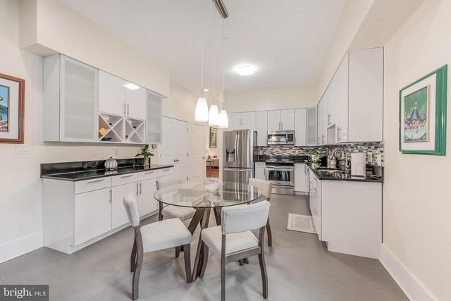 7201 THOMAS BRANCH DR, Bethesda, MD 20817