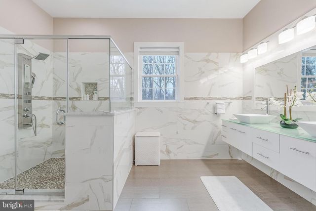 7201 THOMAS BRANCH DR, Bethesda, MD 20817