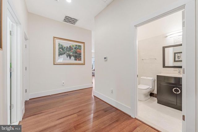 7201 THOMAS BRANCH DR, Bethesda, MD 20817