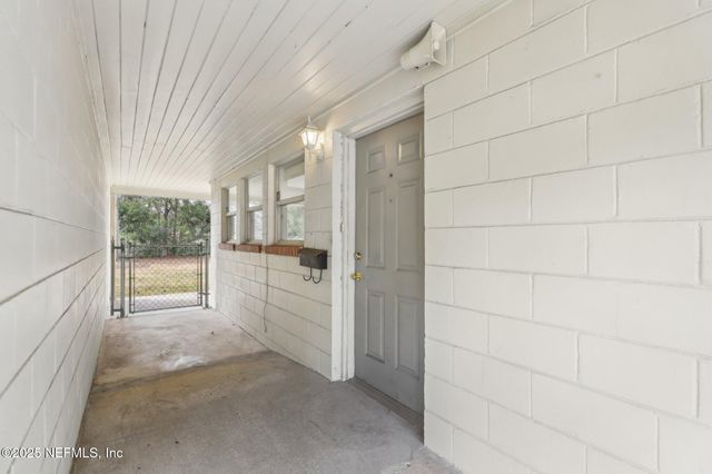 5144 SOUTH PINES Drive, Jacksonville, FL 32207