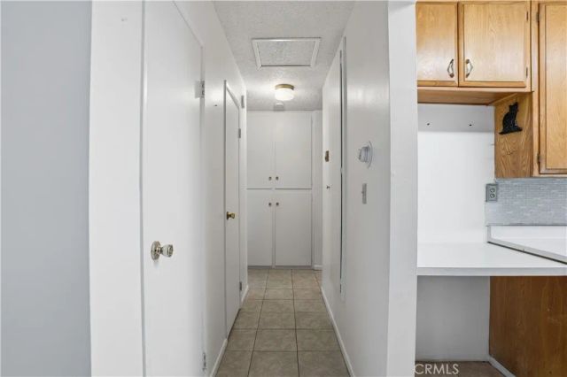 690 Barber, Hemet, CA 92543