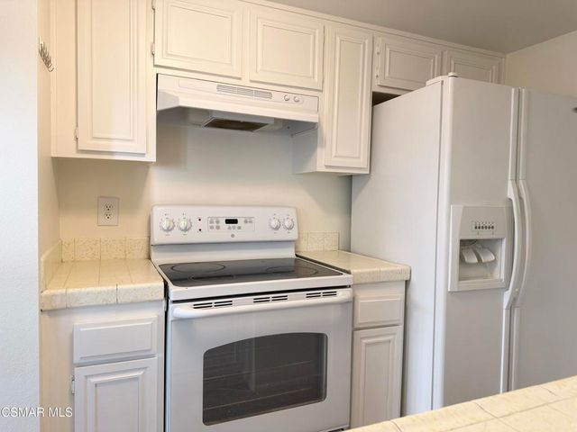 2030 Avenida Placida 3, Simi Valley, CA 93063