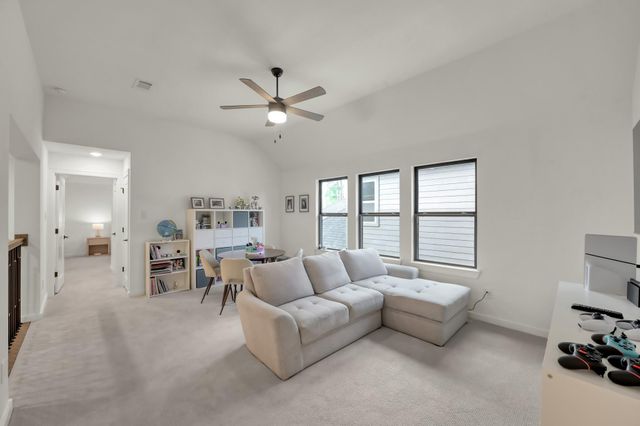 212 S Empress Green Place, Montgomery, TX 77316