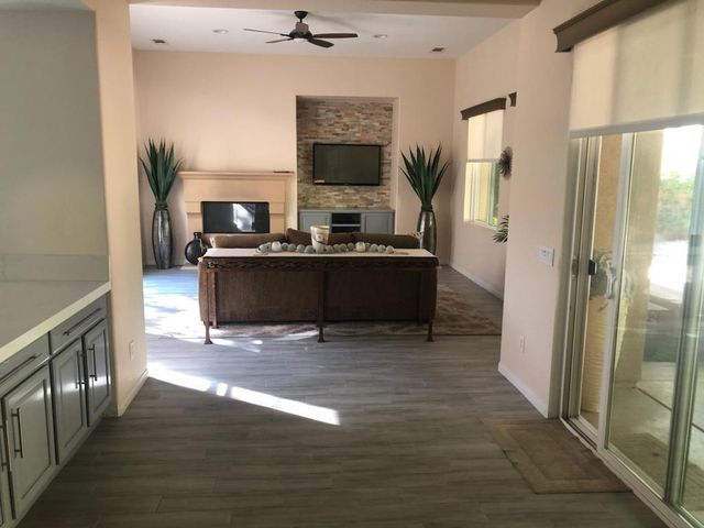 52195 Shining Star Lane, La Quinta, CA 92253