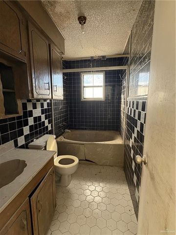 1928 Figueroa Street, Donna, TX 78537