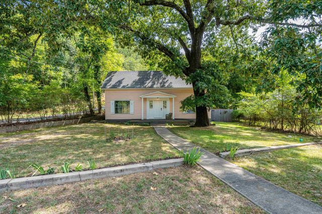 402 Pullman Avenue, Hot Springs, AR 71901