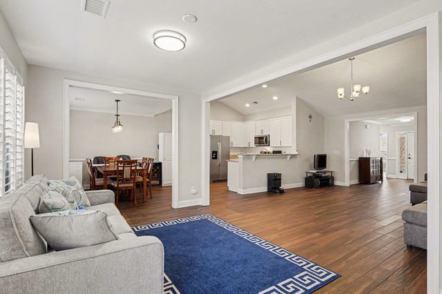 3116 Robins Nest Way, Myrtle Beach, SC 29579