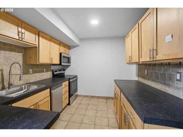 410 Nw 18TH Ave 007, Portland, OR 97209