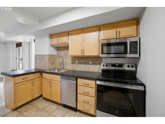 410 Nw 18TH Ave 007, Portland, OR 97209