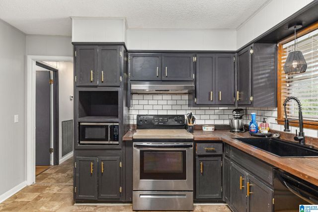 160 COUNTY ROAD 260, Cullman, AL 35057