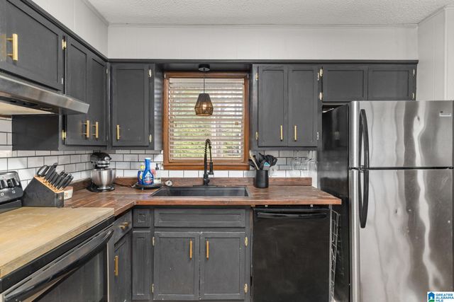 160 COUNTY ROAD 260, Cullman, AL 35057