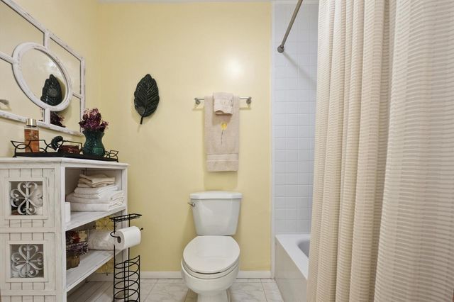 291 Amber Court, Royal Palm Beach, FL 33411