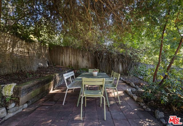 2018 Lake Shore Avenue, Los Angeles, CA 90039