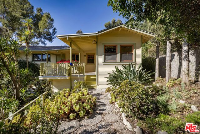 2018 Lake Shore Avenue, Los Angeles, CA 90039