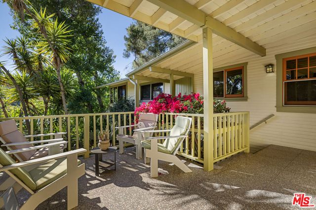 2018 Lake Shore Avenue, Los Angeles, CA 90039