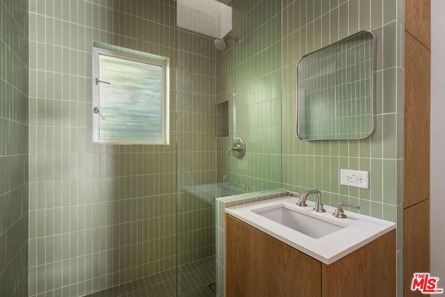 2018 Lake Shore Avenue, Los Angeles, CA 90039