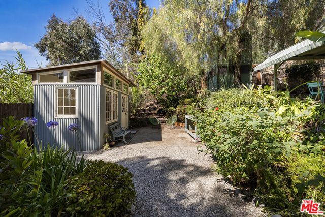 2018 Lake Shore Avenue, Los Angeles, CA 90039
