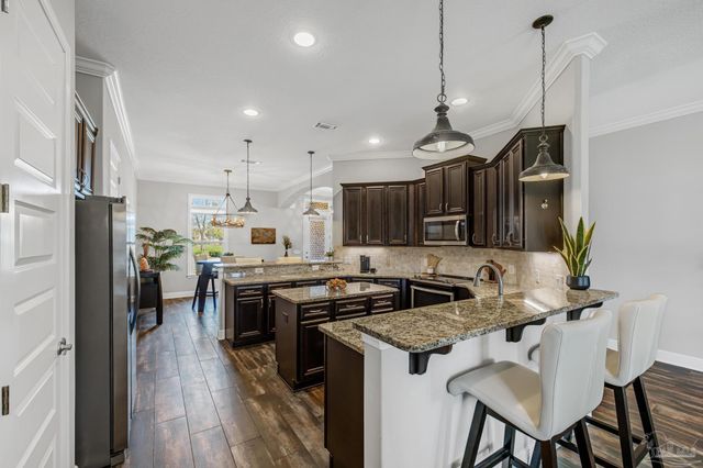 5416 New Abbey Ln, Milton, FL 32583