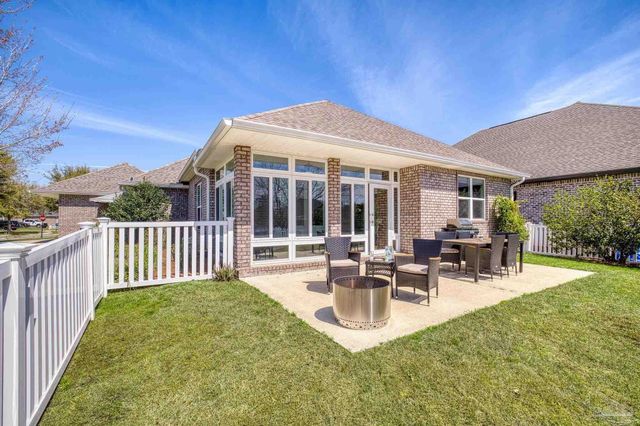 5416 New Abbey Ln, Milton, FL 32583