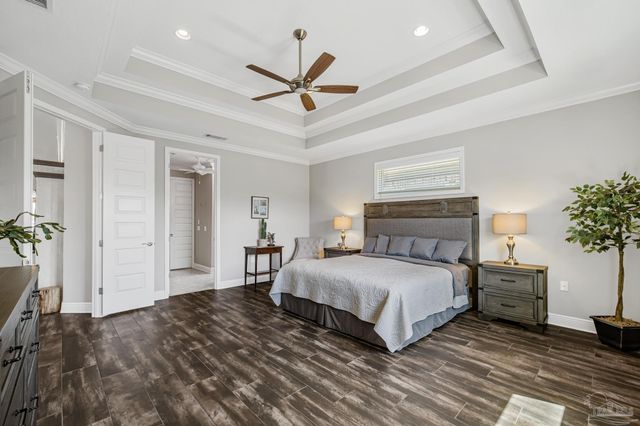 5416 New Abbey Ln, Milton, FL 32583