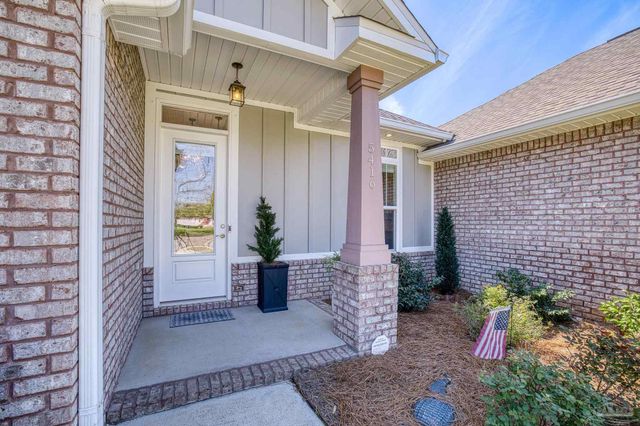 5416 New Abbey Ln, Milton, FL 32583