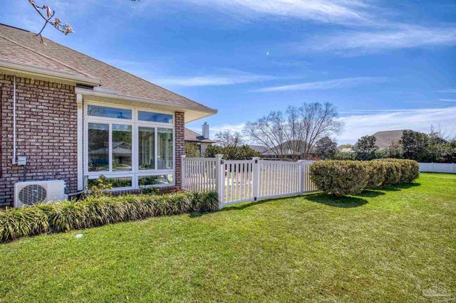 5416 New Abbey Ln, Milton, FL 32583