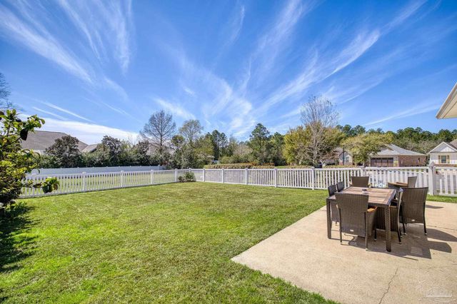 5416 New Abbey Ln, Milton, FL 32583