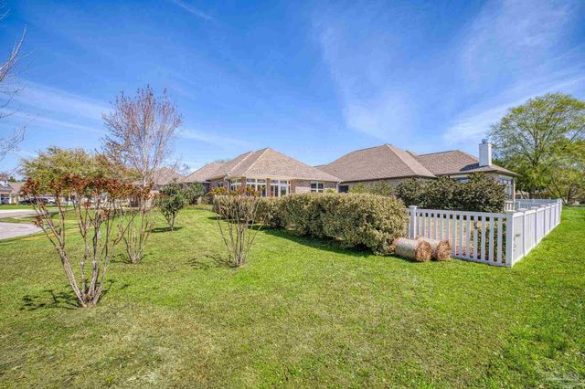 5416 New Abbey Ln, Milton, FL 32583