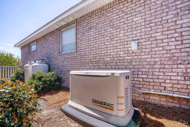 5416 New Abbey Ln, Milton, FL 32583